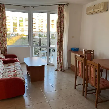 Апартаменты 3-rooms In Vista Del Mar2 Солнечный берег